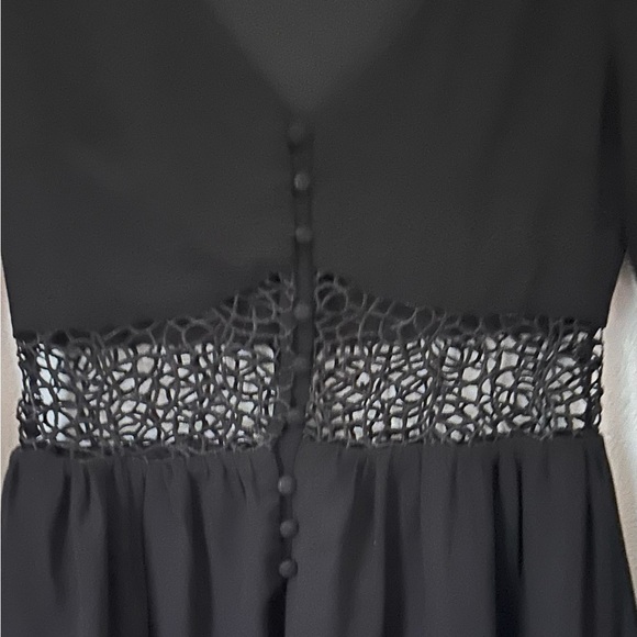 Tobi Size M Trumpet Mini Dress with Cutout Mid Section - Picture 7 of 7